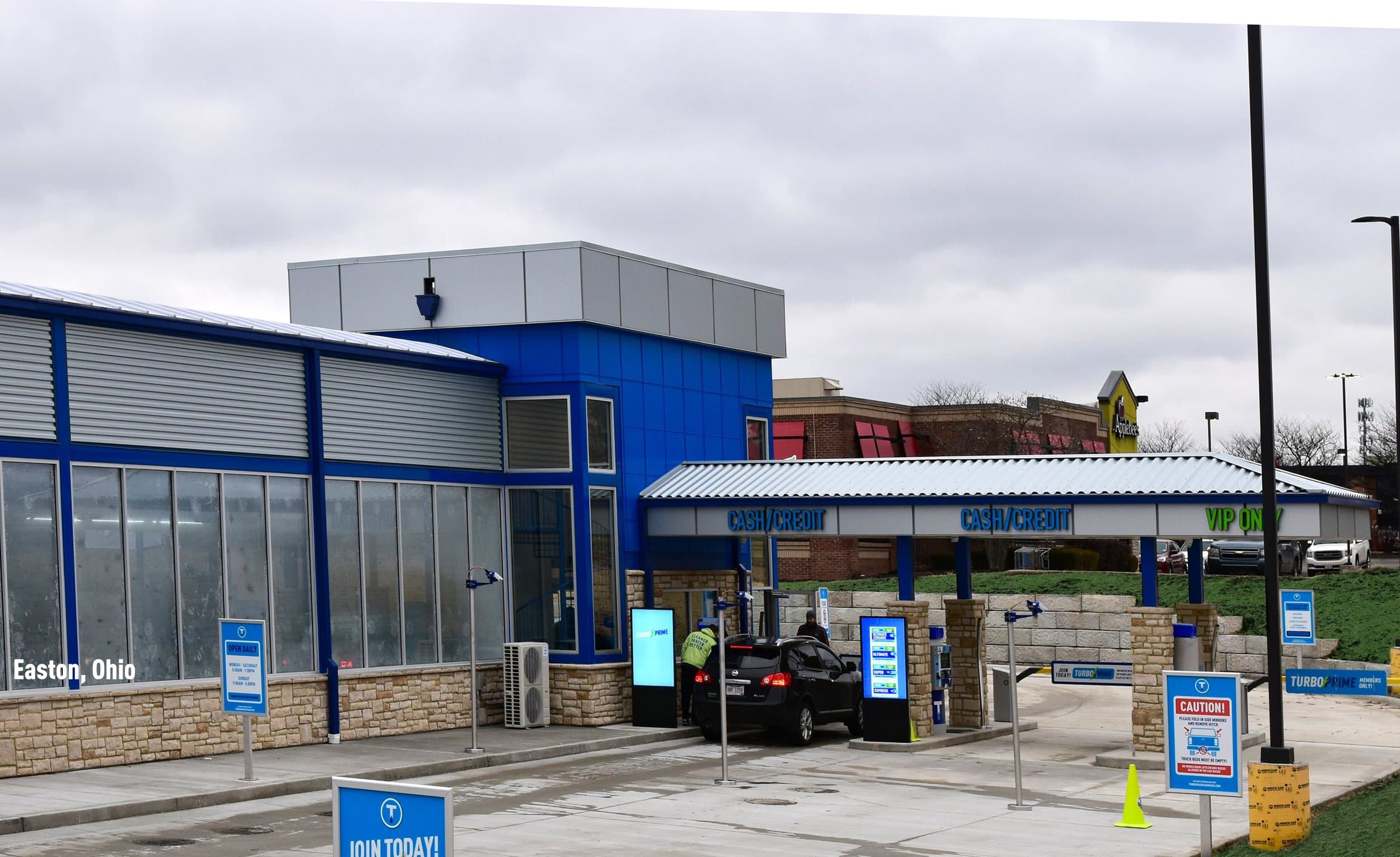 Turbo Wash pay lanes with the members-only VIP Prime lane